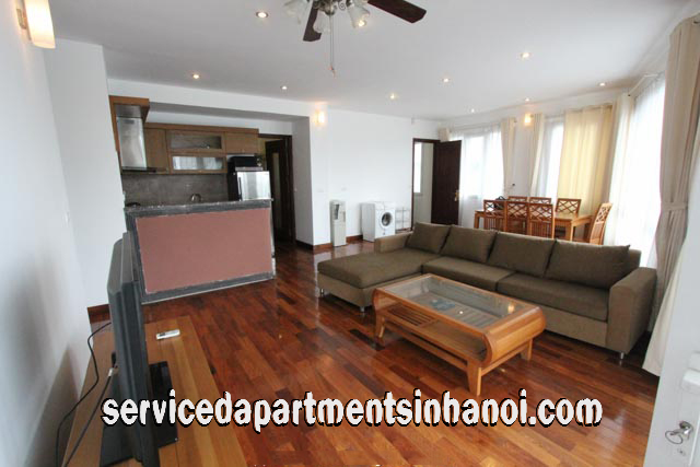 Cho thuê căn hộ dịch vụ 2 phòng ngủ tại đường Xuân Diệu, Tây Hồ, view Hồ Tây 1