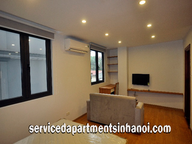 Cho thuê Studio hoàn toàn mới gần hồ Trúc Bạch, Ba Đình