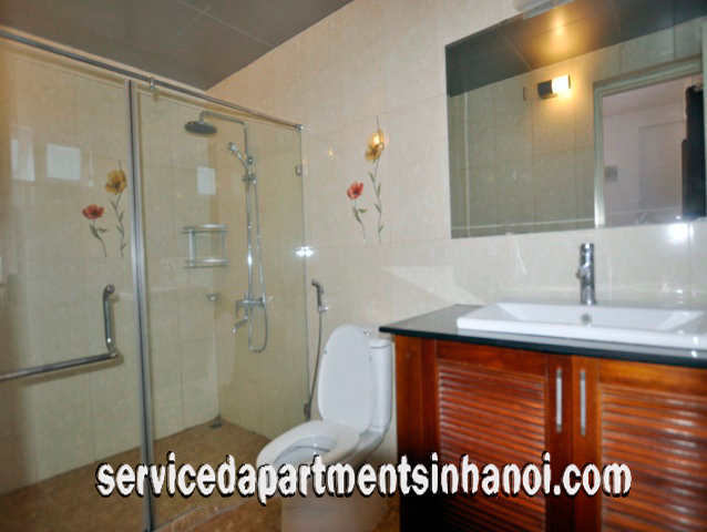 Cho thuê căn hộ dịch vụ rộng rãi, tươi sáng gần khách sạn Intercontinental, Tây Hồ 6
