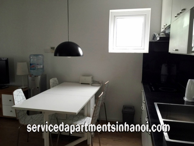 Cho thuê căn hộ dịch vụ 1 phòng ngủ trên phố Triệu Việt Vương, quận Hai Bà Trưng 4