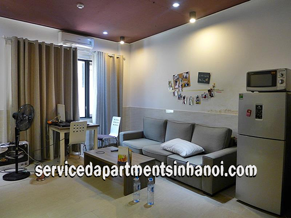 Cho thuê căn hộ dịch vụ 1 phòng ngủ trên đường Âu Cơ, quận Tây Hồ 1
