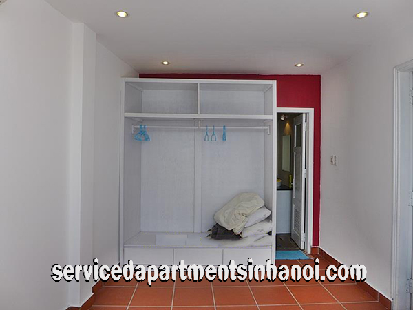 Cho thuê căn hộ dịch vụ 2 phòng ngủ trên đường Yên Phụ, quận Tây Hồ , view đẹp 10