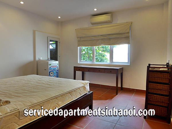 Cho thuê căn hộ dịch vụ 2 phòng ngủ trên đường Yên Phụ, quận Tây Hồ , view đẹp 8