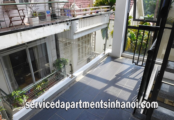 Cho thuê căn hộ dịch vụ hoàn toàn mới hai phòng ngủ tại phố Đặng Thai Mai, Tây Hồ 8
