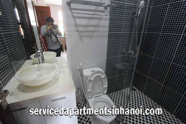 Cho thuê căn hộ dịch vụ hiện đại 2 phòng ngủ tại quận Tây Hồ, gần Hồ Tây 10