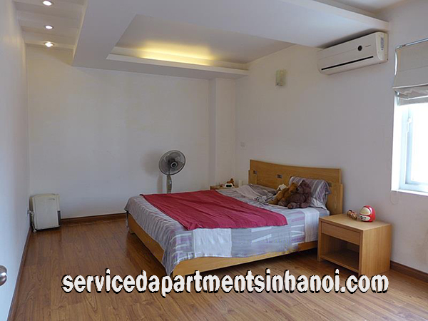 Căn hộ dịch vụ 2 phòng ngủ cho thuê trên đường Xuân Diệu, quận Tây Hồ 2