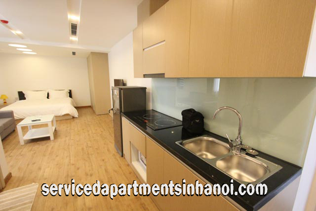Studio hiện đại cho thuê gần khu Phố Cổ , quận Hoàn Kiếm 3