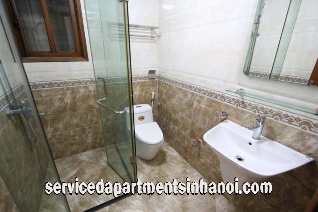 Căn hộ dịch vụ tiện nghi với 2 phòng ngủ cho thuê gần hồ Tây,quận Tây Hồ 9