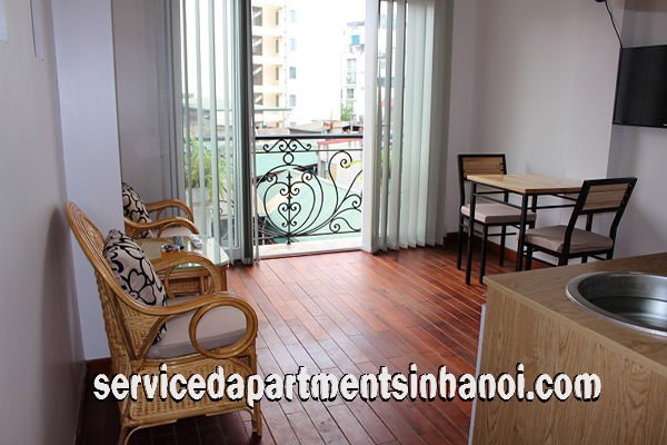 Cho thuê căn hộ dịch vụ 1 phòng ngủ tại đường Phan Chu Trinh, quận Hoàn Kiếm