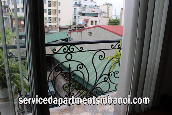 Cho thuê căn hộ dịch vụ 1 phòng ngủ tại đường Phan Chu Trinh, quận Hoàn Kiếm 3