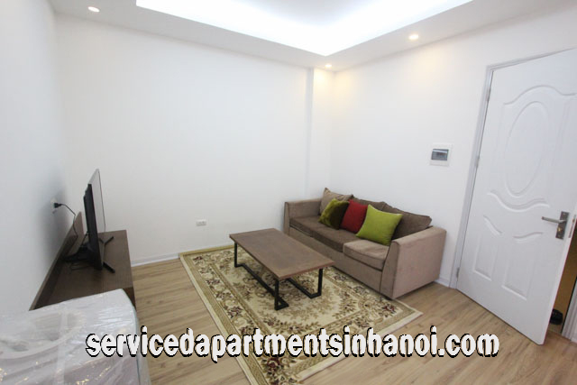 Cho thuê căn hộ dịch vụ hoàn toàn mới tại đường Văn Cao, quận Ba Đình 2