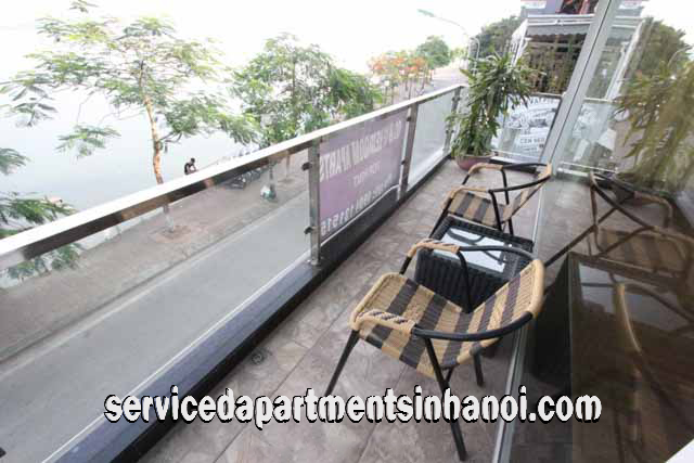 Cho thuê căn hộ dịch vụ 3 phòng ngủ trên đường Quảng An, View Hồ Tây cực đẹp 5