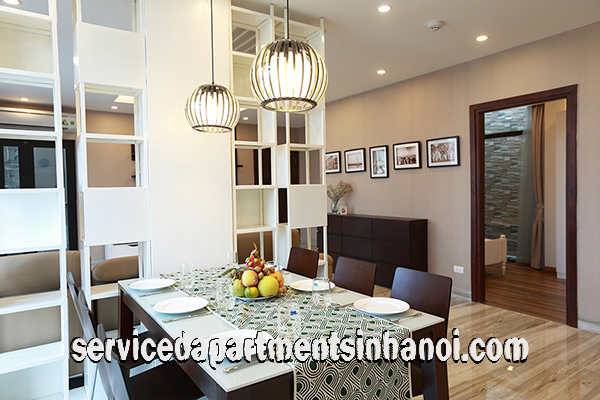 Cho thuê căn hộ dịch vụ mới 3 phòng ngủ gần khách sạn Sheraton, Tây Hồ 2