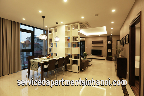 Cho thuê căn hộ hiện đại 3 phòng ngủ trên đường Nghi Tàm, Tây Hồ 4