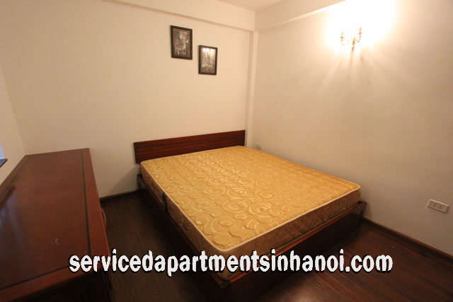 Cho thuê căn hộ dịch vụ mới tân trang tại phố Linh Lang, Ba Đình 6