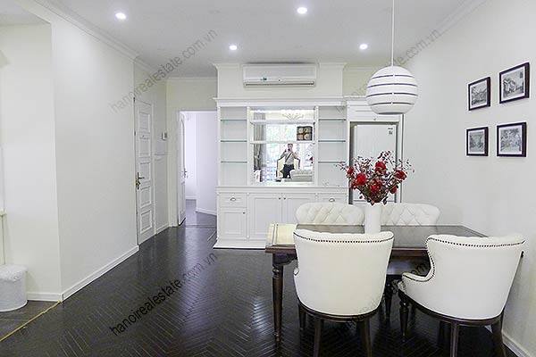 Cho thuê căn hộ 2 phòng ngủ hiện đại gần Nhà Hát Lớn, Hoàn Kiếm 5