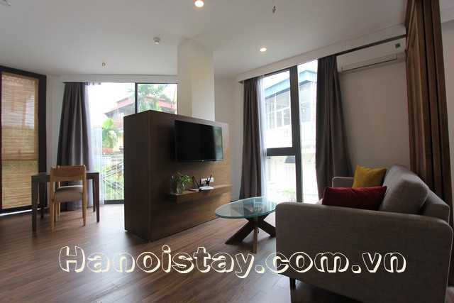 Cho thuê căn hộ dịch vụ đầy đủ nội thất tại phố Đào Tấn, Ba Đình 2