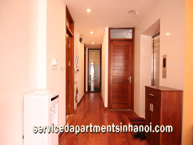 Cho thuê căn hộ dịch vụ 2 phòng ngủ tại Tây Hồ 6