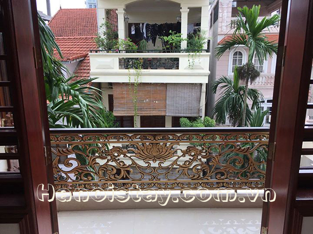 Cho thuê căn hộ dịch vụ giá rẻ tại phố Đặng Thai Mai, Tây Hồ 4