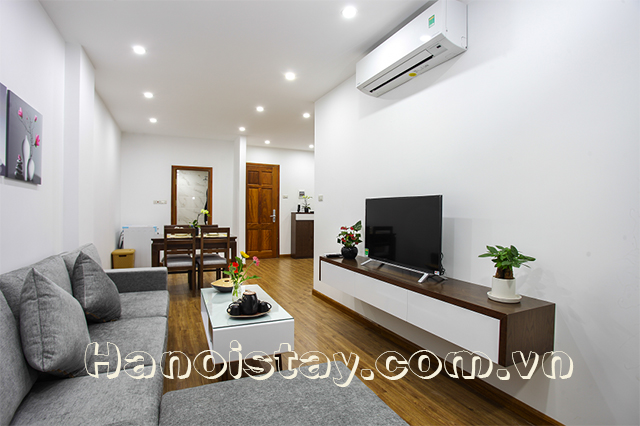 Cho thuê căn hộ dịch vụ 1 phòng ngủ tại phố Phan Kế Bính, Ba Đình 6