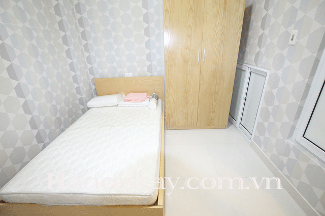 Cho thuê căn hộ dịch vụ giá rẻ tại phố Hàm Long, Hoàn Kiếm 4