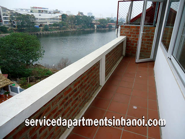 Cho thuê căn hộ 2 phòng ngủ view hồ Quảng Bá, Tây Hồ 2