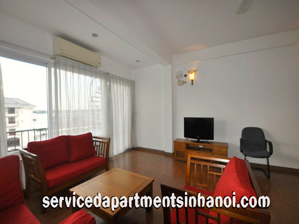 Cho thuê căn hộ 2 phòng ngủ view hồ Tây gần Intercontinental 2