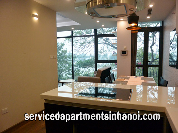 Cho thuê căn hộ view hồ Trúc Bạch 1 phòng ngủ hiện đại, mới 4