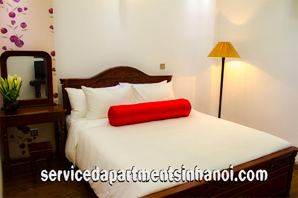 Cho thuê căn hộ 2 phòng ngủ phố Đội Cấn gần Lotte 7
