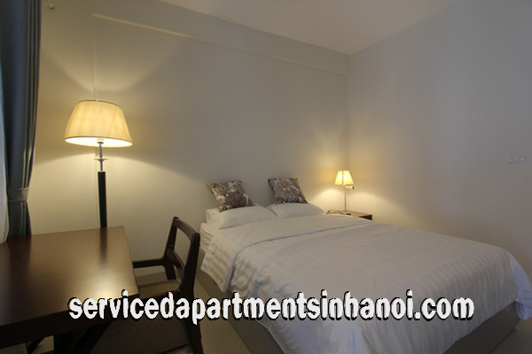 Cho thuê căn hộ 1 phòng ngủ hiện đại tại Quảng An, Tây Hồ, 550USD 1