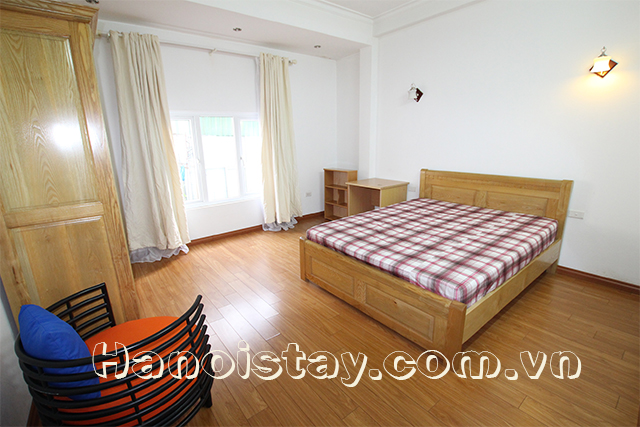 Cho thuê căn hộ 2 phòng ngủ phố Xuân Diệu, Tây Hồ 1