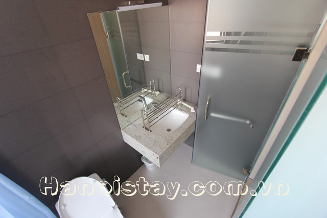 Cho thuê căn hộ 1 ngủ hiện đại, không gian sáng thoáng gần Lotte Tower 8