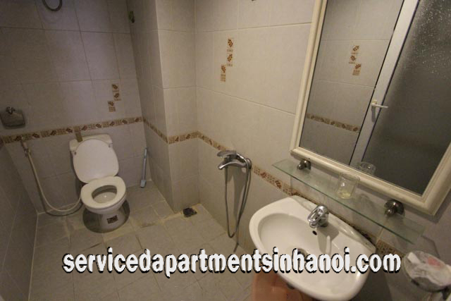 Cho thuê căn hộ dịch vụ 1 phòng ngủ giá rẻ ở Hoàn Kiếm 6