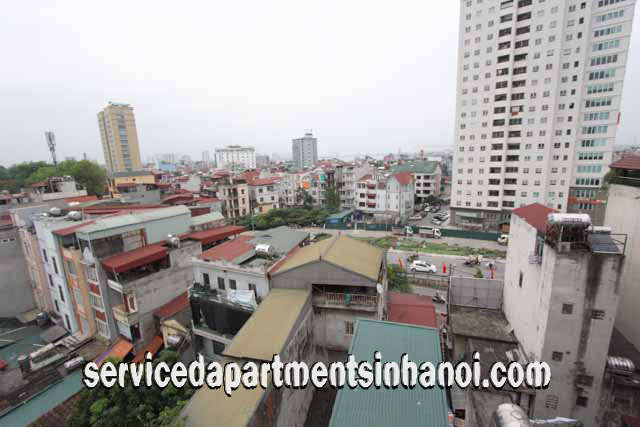 Cho thuê căn hộ dịch vụ 02 phòng ngủ giá rẻ tại Văn Cao, Ba Đình 4