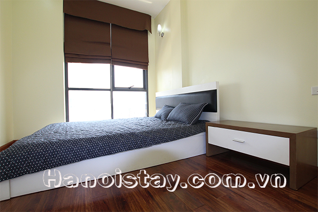 Cho thuê căn hộ 2 phòng ngủ hiện đại Mễ Trì gần KeangNam 6