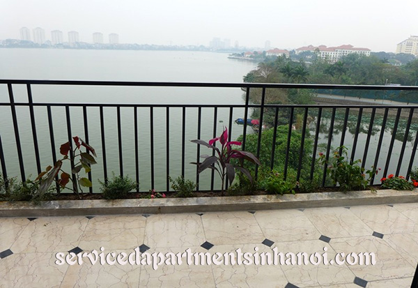 Căn hộ ba phòng ngủ cho thuê tại khu vực Xóm Chùa, Tây Hồ 2