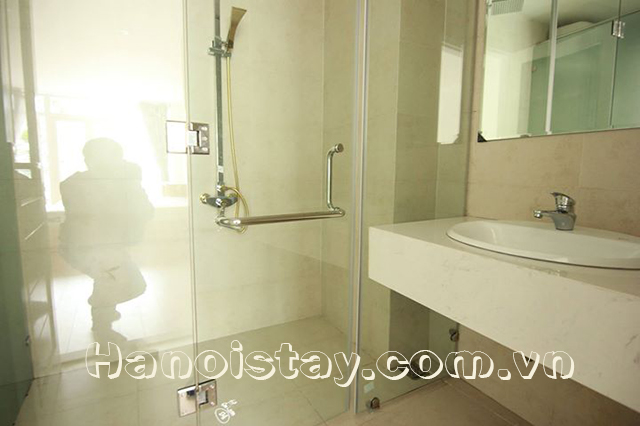Cho thuê căn hộ view Hồ Tây 1 phòng ngủ phố Nhật Chiêu, Tây Hồ 5