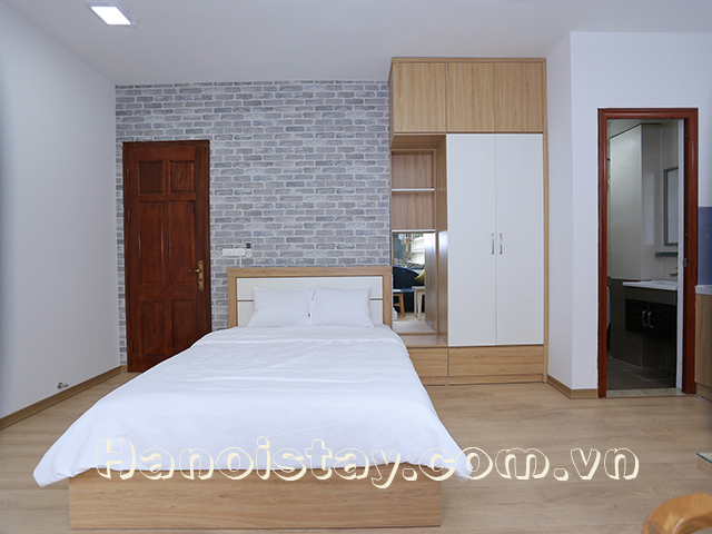 Cho thuê căn hộ dịch vụ 1 phòng ngủ tại Giảng Võ, Ba Đình 10