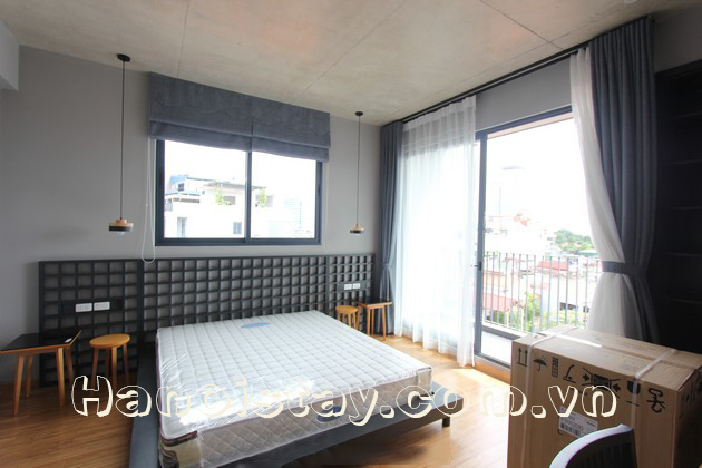 Cho thuê căn hộ cao cấp 2 ngủ view hồ Đống Đa 10
