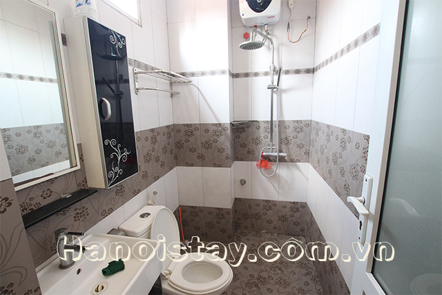 Cho thuê căn hộ 2 phòng ngủ giá rẻ quận Hai Bà Trưng 8