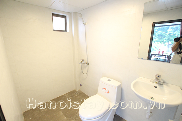 Cho thuê studio phố Từ Hoa, Tây Hồ giá 350usd 4
