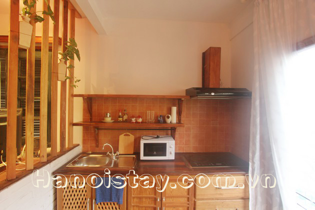 Cho thuê căn hộ 1 phòng ngủ giá rẻ phố Tây Hồ 1
