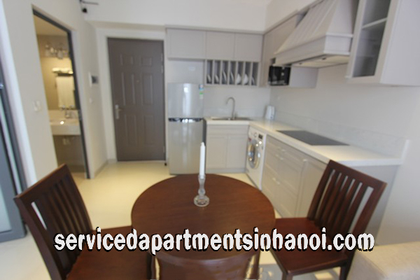 Cho thuê căn hộ dịch vụ Tây Hồ hiện đại giá 650usd 3