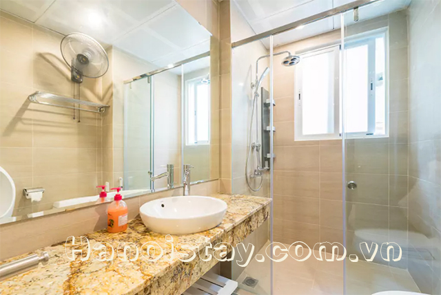 Cho thuê căn hộ dịch vụ mới 1 phòng ngủ khu vực Trúc Bạch, Ba Đình 4