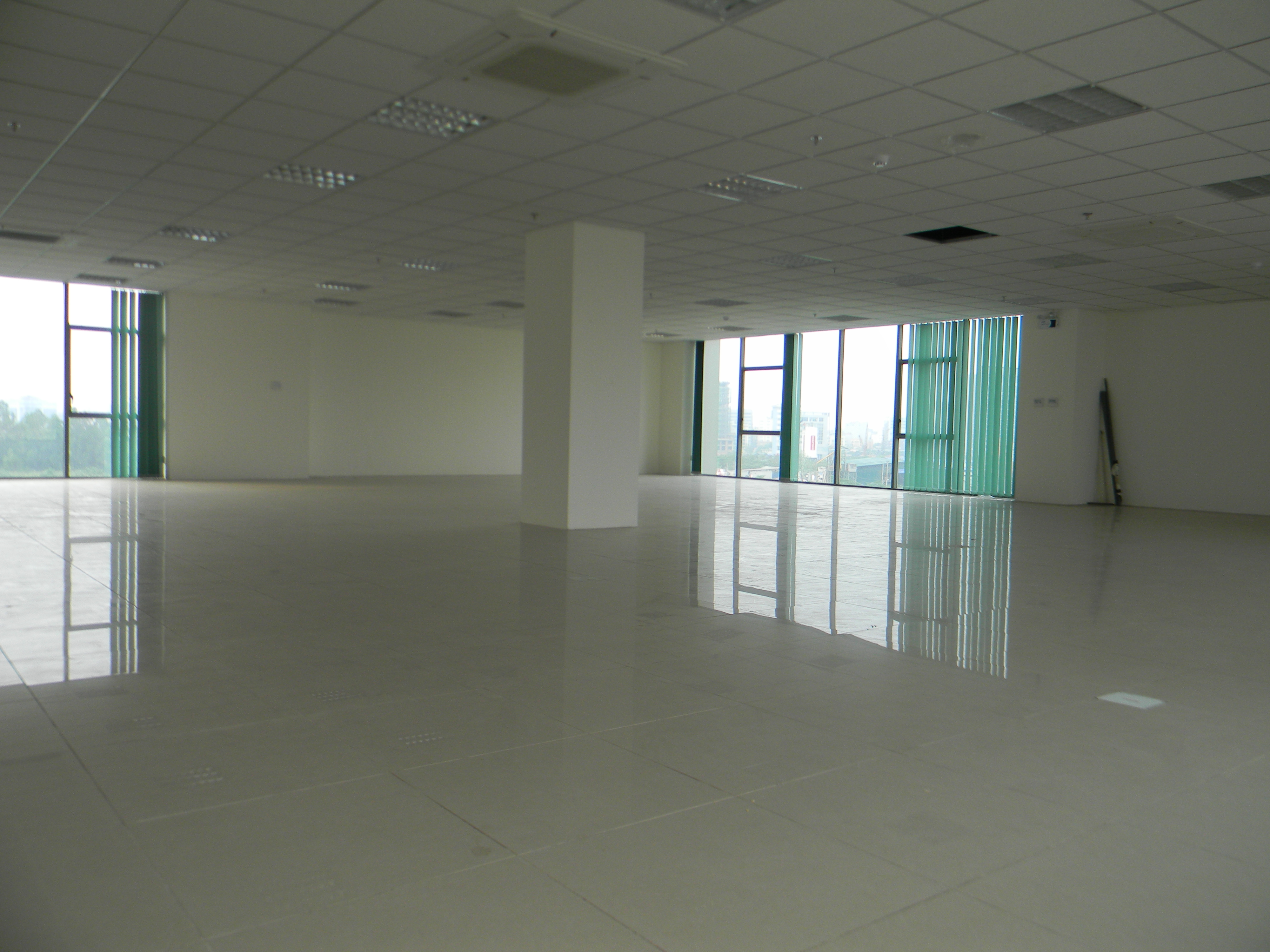 Cho thuê mặt bằng tại tòa nhà 12 tầng làm văn phòng ở phố Trần Khát Chân, quận Hai Bà Trưng 1