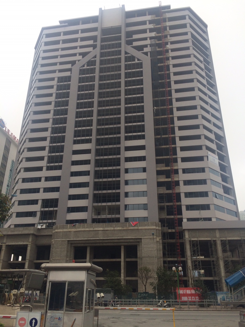 Ban quản lý tòa nhà Viwaseen Tower - phố Tố Hữu cho thuê mặt bằng 180m2 1