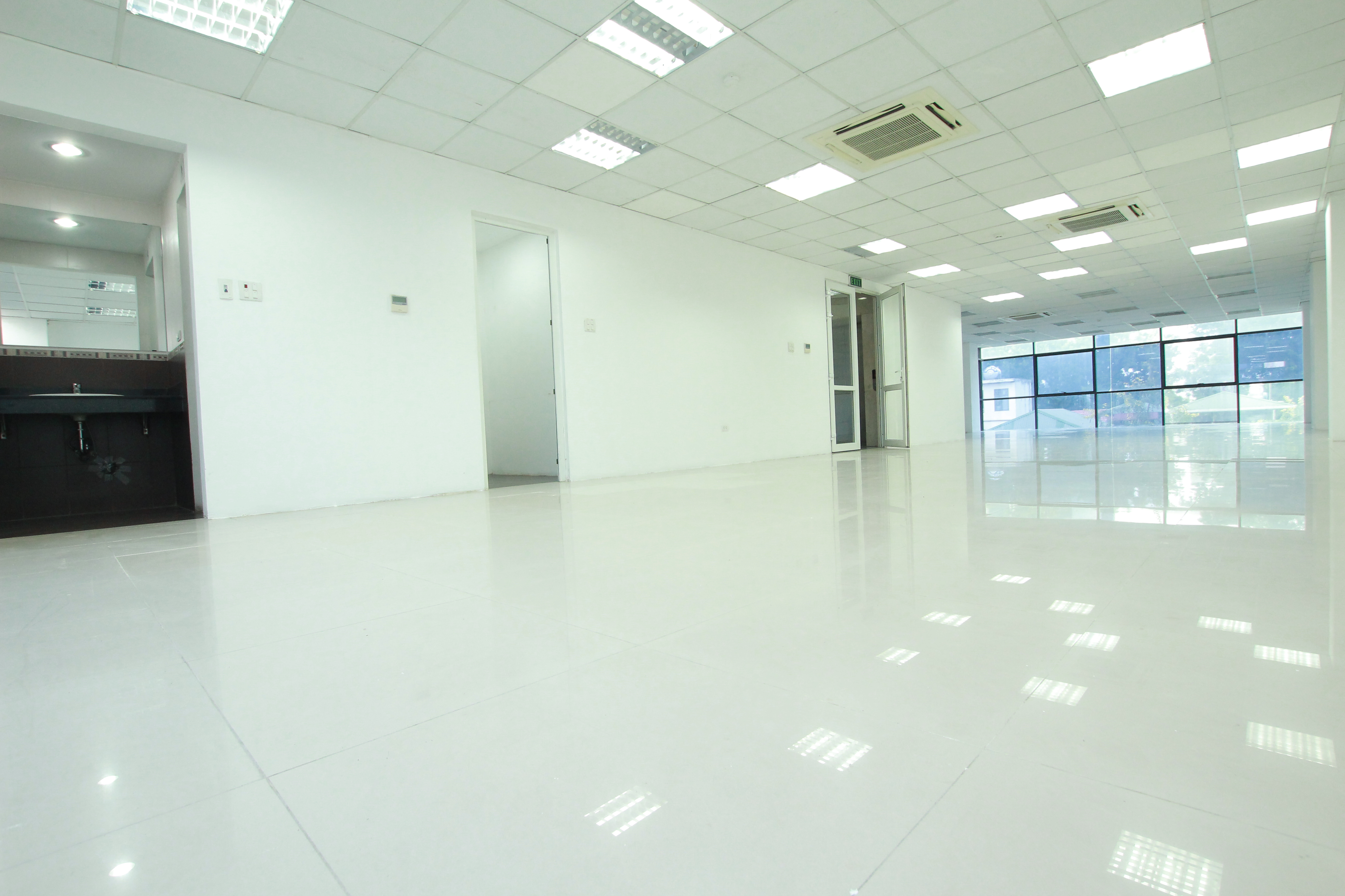 Tòa nhà văn phòng tại Bùi Thị Xuân cho thuê diện tích 150m2 thông sàn
