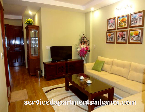 Cho thuê căn hộ 2 phòng ngủ hiện đại cạnh hồ Tây phố Yên Phụ, Tây Hồ 2
