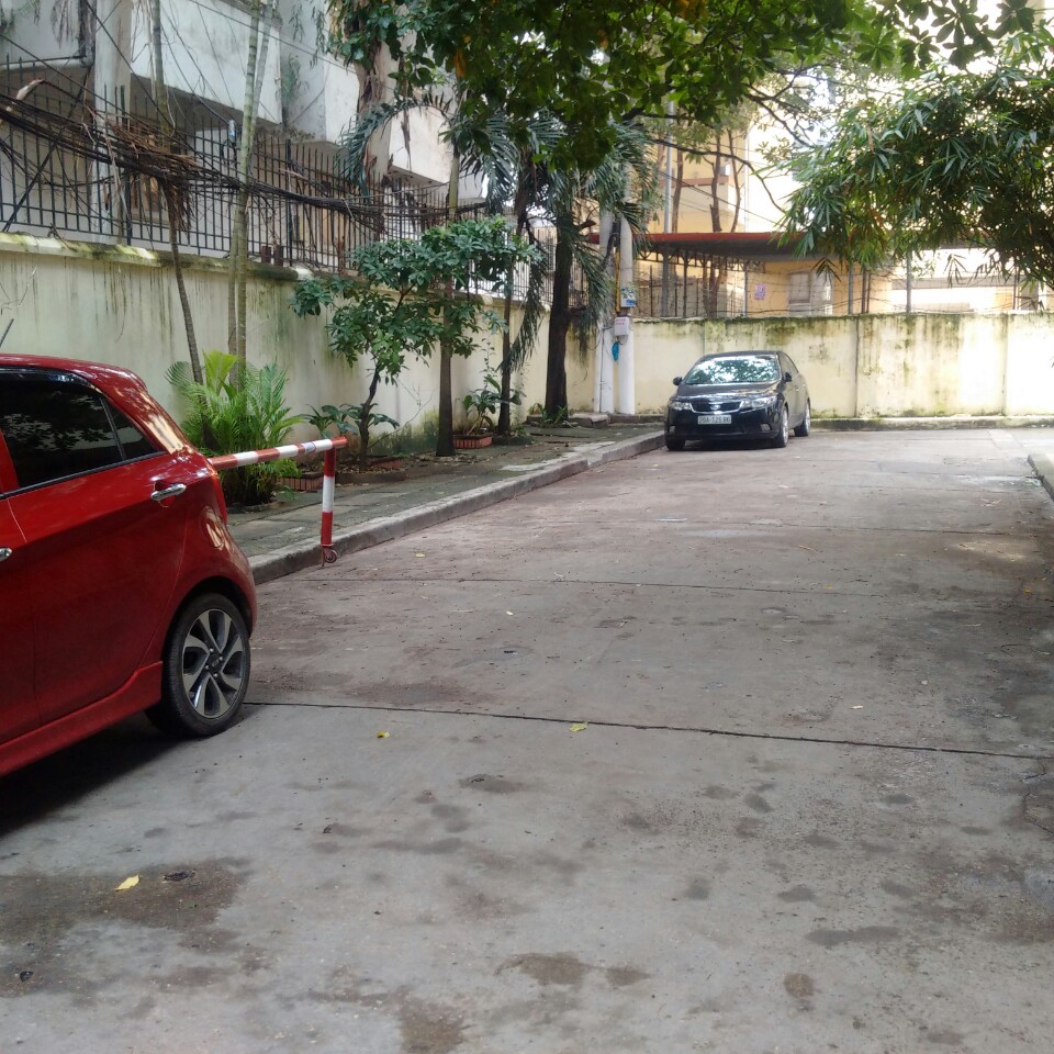 Chính chủ cho thuê văn phòng tại chùa láng, quận Đống Đa; diện tích 20-25m2 3