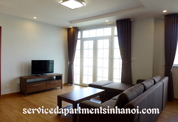 Cho thuê căn hộ 2 phòng ngủ hiện đại view hồ Tây 4